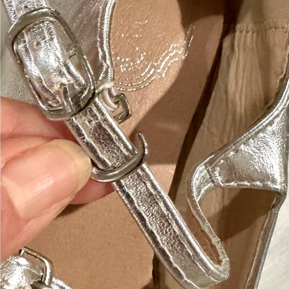 Silver Ballet Flats Double Strap Mary Jane Tuggle Strap 6.5 - Picture 6 of 8